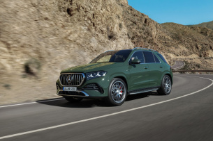 Elektrifizierte Performance im Zeichen des Sterns