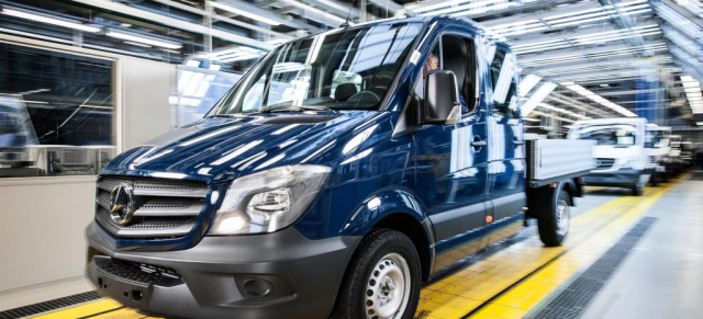 1-jähriges Produktionsjubiläum - der neue Mercedes-Benz Sprinter : Seit Produktionsstart im Juli 2013 wurden 134.000 Einheiten vom neuen Star unter den Transportern abgesetzt  