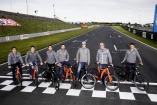 DTM proofed: Die neue smart ebike edition: Mercedes-DTM Piloten testen neue smart ebikes 
