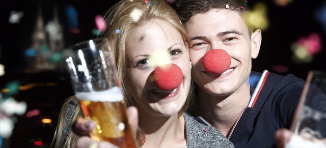 Alkohol im Blut kann Versicherungsschutz kosten: Tolle Tage ohne Reue: Nach Alkoholgenuss Hände weg vom Steuer