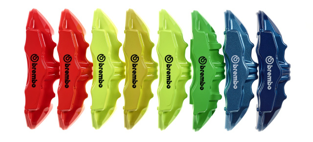 Brembo: 25 farbenfrohe Jahre : Brembo treibt‘s bunt: 1992 wurde der erste lackierte Bremssattel hergestellt
