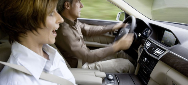 Seit 10 Jahren sicherer unterwegs: PRE SAFE feiert Jubiläum : Zehn Jahre PRE-SAFE:  Das Auto mit Schutzreflexen feiert runden Geburtstag 
