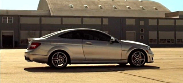 Video: Showdown C63 AMG Coupé vs. C63 AMG : Beschleunigungsrennen der besonderen Art