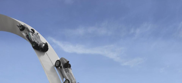 Im Zeichen von 120 Jahre Mercedes Motorsport: Goodwood Festival of Speed: Mercedes-Motorsport Skulptur schwebt über der Kult-Motorsport-Veranstaltung